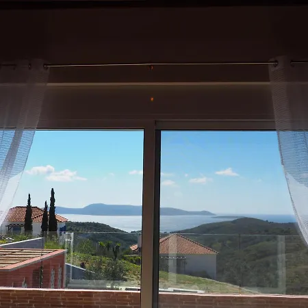 Nefeli Apartment